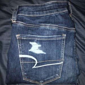 American Eagle distressed jeans